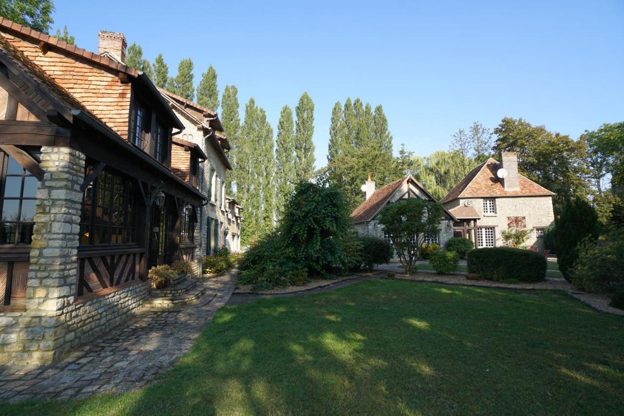 Hotel Le Domaine Du Moulin Foulon Essay Esterno foto