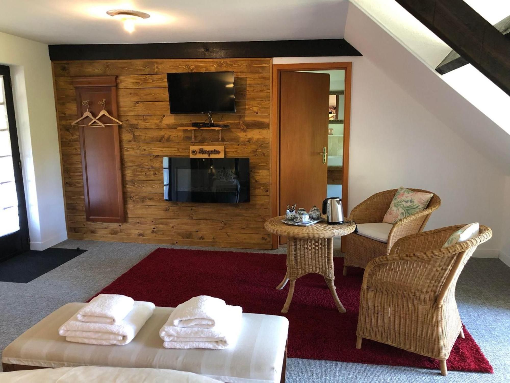Hotel Le Domaine Du Moulin Foulon Essay Esterno foto