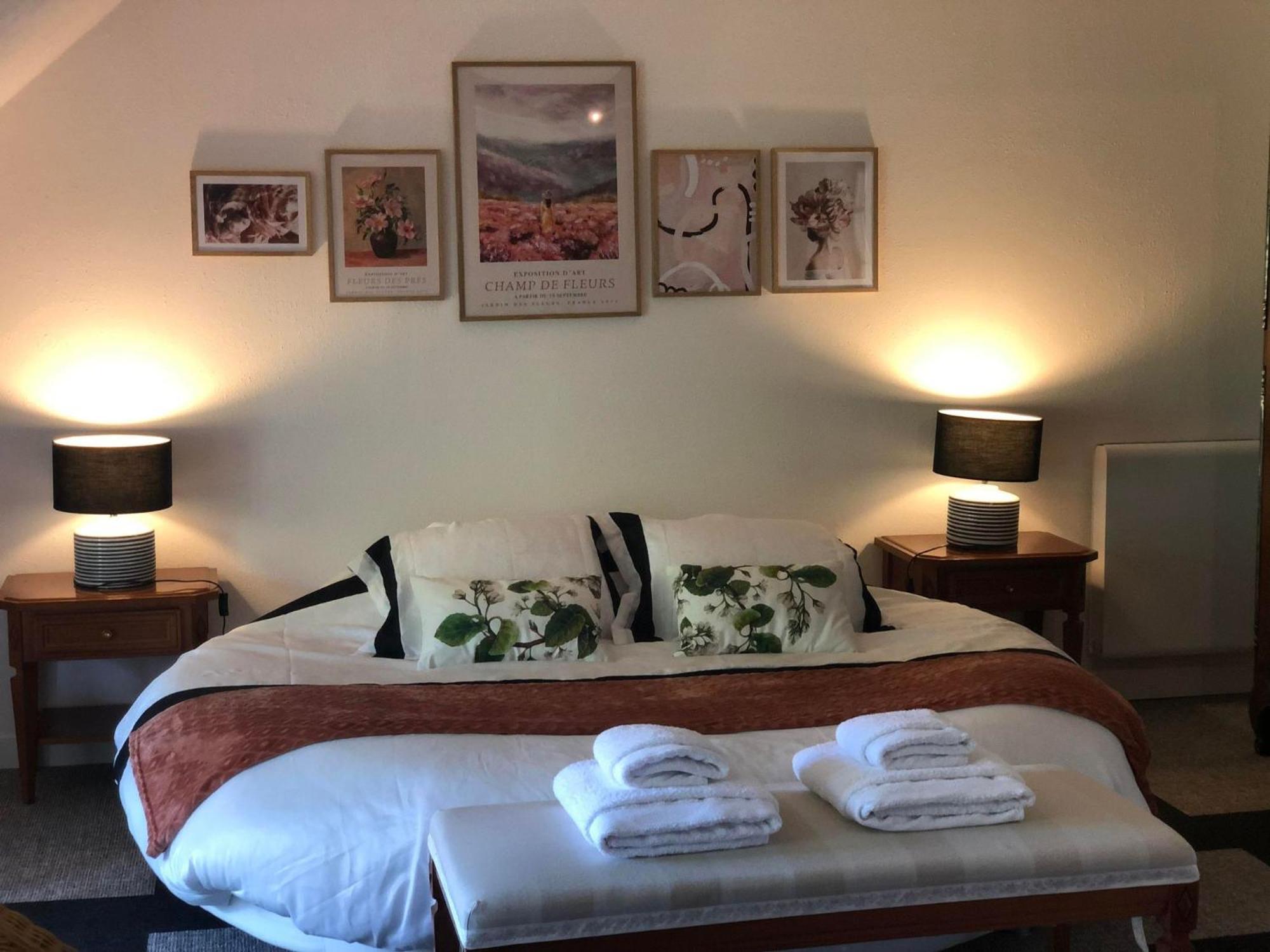 Hotel Le Domaine Du Moulin Foulon Essay Esterno foto
