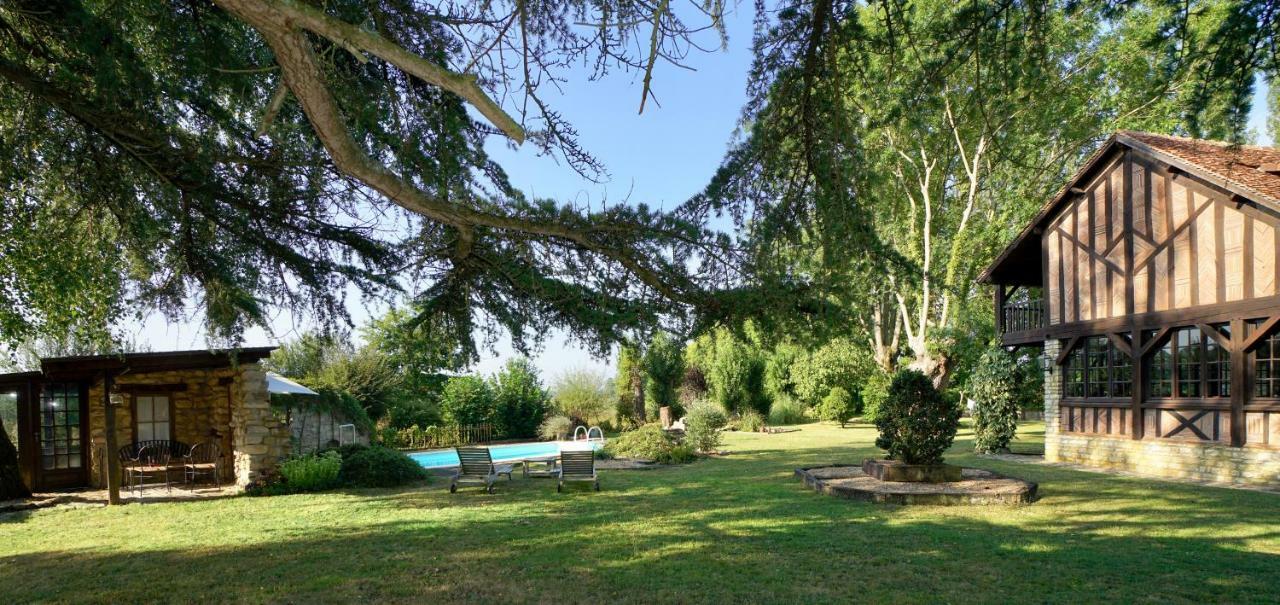 Hotel Le Domaine Du Moulin Foulon Essay Esterno foto